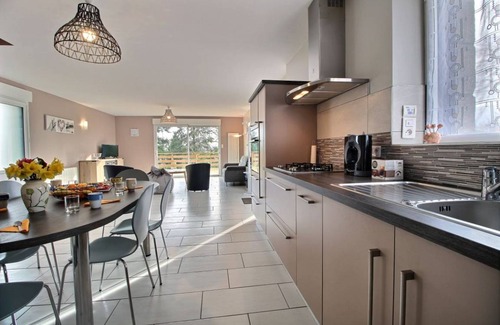 Saint-Barnabe House | 124 m² Gîte ∙ 3 bedrooms ∙ 6 guests