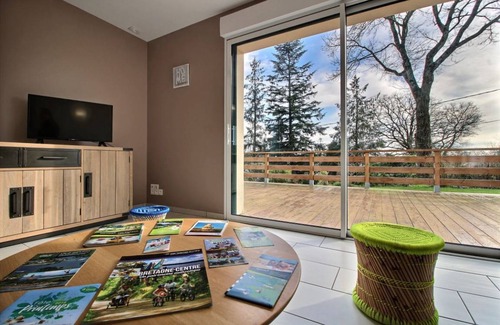 Saint-Barnabe House | 124 m² Gîte ∙ 3 bedrooms ∙ 6 guests
