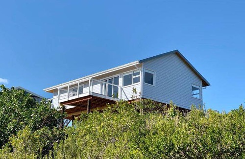 Paradise Beach House | 124 m² House ∙ 2 bedrooms ∙ 6 guests