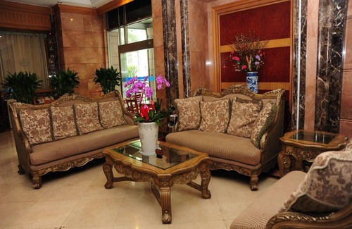 Downtown Shanghai Apartment | 124 m² Serviced apartment ∙ 4 guests