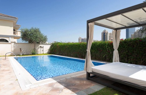 Palm Jebel Ali Villa | 1240 m² Villa ∙ 7 bedrooms ∙ 12 guests