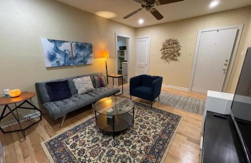 Southtown Apartment | 125-#3 Comfy cozy 1BA nearby riverwalk