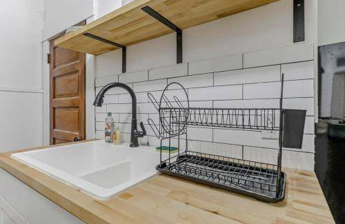 German Village Apartment | 125 m² Apartment ∙ 2 guests