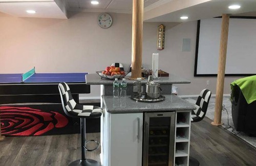 Suffield Apartment | 125 m² Apartment ∙ 2 bedrooms ∙ 4 guests