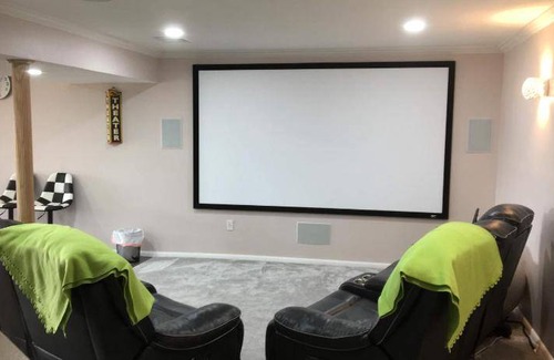 Suffield Apartment | 125 m² Apartment ∙ 2 bedrooms ∙ 4 guests
