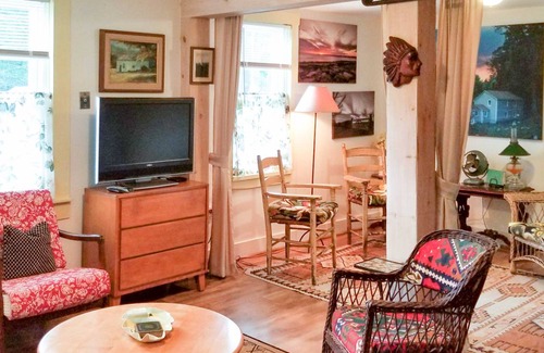 Northfield Cottage | 125 m² Cabin ∙ 2 bedrooms ∙ 2 guests