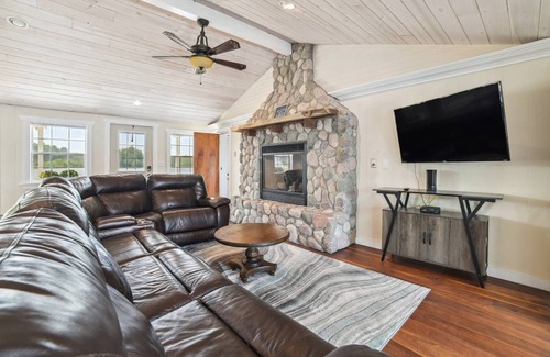 Gladwin Cottage | 125 m² Cabin ∙ 3 bedrooms ∙ 8 guests