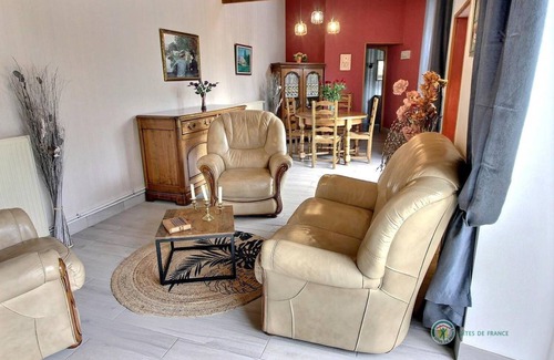 Plehedel House | 125 m² Gîte ∙ 3 bedrooms ∙ 5 guests