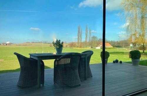 Hooglede House | 125 m² House ∙ 2 bedrooms ∙ 4 guests
