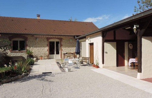 Chagny House | 125 m² House ∙ 2 bedrooms ∙ 5 guests