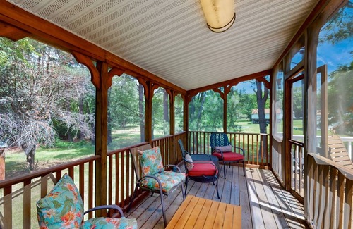 Aspen Hill House | 125 m² House ∙ 3 bedrooms ∙ 6 guests