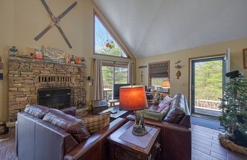 North Glade Hills House | 125 m² House ∙ 3 bedrooms ∙ 7 guests