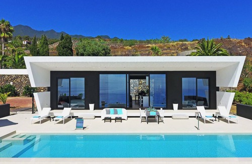 Arecida Villa | 125 m² Villa ∙ 2 bedrooms ∙ 4 guests