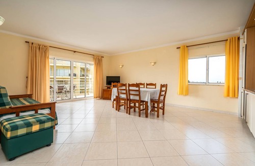 Alvor Apartment | 126 m² Apartment ∙ 2 bedrooms ∙ 6 guests