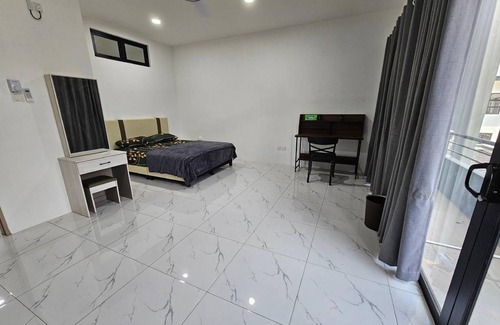 Bandar Seri Begawan Apartment | 126 m² Apartment ∙ 4 bedrooms ∙ 6 guests