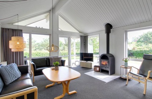 Lyngsbæk Strand House | 126 m² House ∙ 1 bedroom ∙ 6 guests