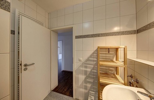 Cannstatt-Mitte Resort | 126 m² Private room ∙ 1 bedroom ∙ 1 guest