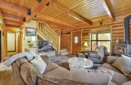 Patton Cabin | 127 m² Cabin ∙ 3 bedrooms ∙ 7 guests