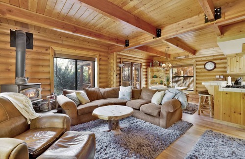 Patton Cabin | 127 m² Cabin ∙ 3 bedrooms ∙ 7 guests