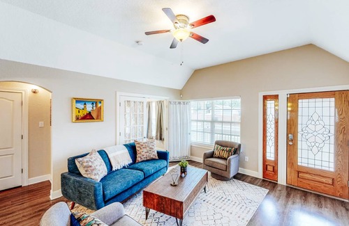 Historic Garderns House | 127 m² House ∙ 3 bedrooms ∙ 6 guests
