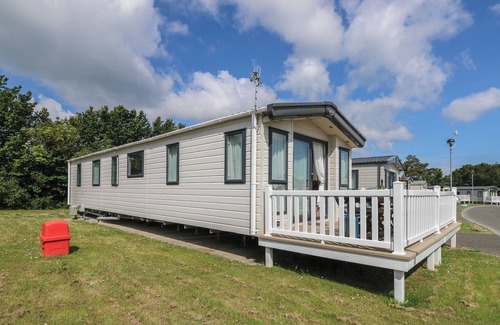 Bembridge Cottage | 128 Crosswinds