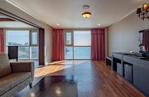 Chunghyang Hotel | 128 m² Hotel ∙ 3 bedrooms ∙ 10 guests