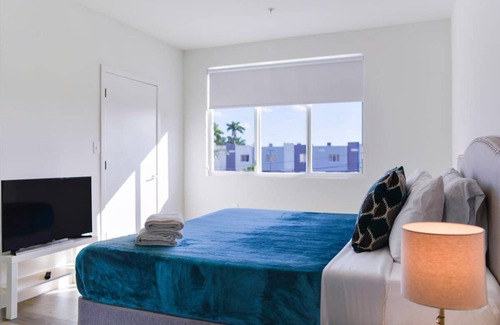 Golden Glades House | 128 m² House ∙ 3 bedrooms ∙ 8 guests
