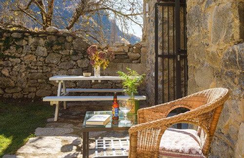 El Pueyo de Jaca House | 129 m² House ∙ 3 bedrooms ∙ 6 guests