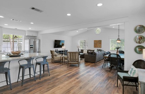 Seacrest House | 129 m² House ∙ 3 bedrooms ∙ 6 guests