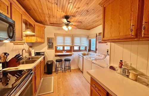 Dewey Beach House | 13 Collins Street, Unit B, Dewey Beach, Delaware