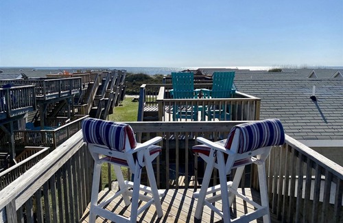 Hatteras Condo | 13 Dry Dock Studio Bedroom Condo by RedAwning