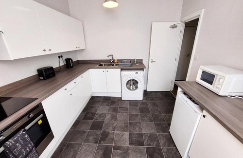 South Cliff Apartment | 13 Flat 4 Esplanade Gardens