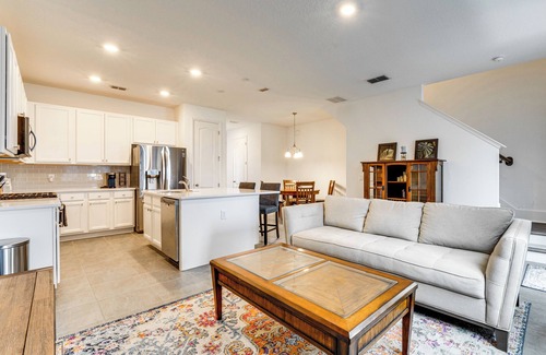 Davenport House | 13 Mi to Disney: Davenport Townhome w/Patio!