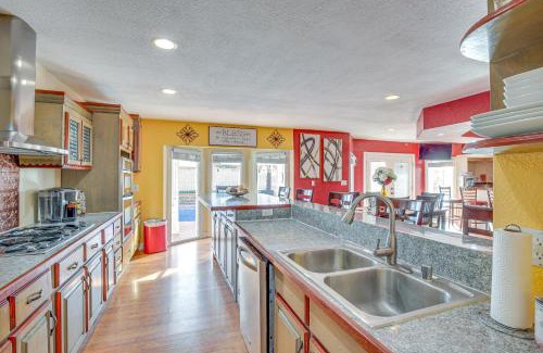 Biggs Field Apartment | 13 Mi to Downtown El Paso Home with Game Room and Bar
