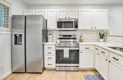 Northglenn House | 13 Mi to Dtwn Denver: Northglenn Townhome w/Patio