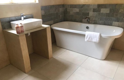 Voelklip House | 13 on 2nd Hermanus