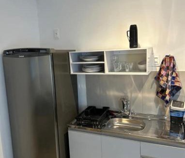 Funcionarios Apartment | 13 Studio completo, perto TRT, Smartfit, Life Center, cozinha