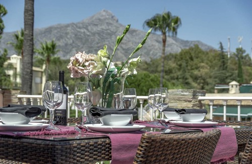 Marbella Apartment | 130 m² Apartment ∙ 3 bedrooms ∙ 6 guests
