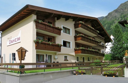 Plangeross Apartment | 130 m² Apartment ∙ 3 bedrooms ∙ 8 guests