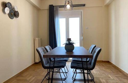 New Kypseli Apartment | 130 m² Apartment ∙ 3 bedrooms ∙ 4 guests