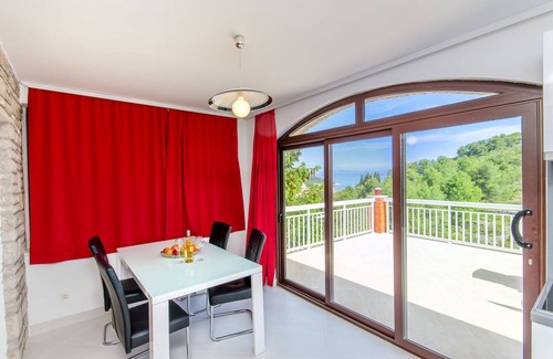 Stomorska Apartment | 130 m² Apartment ∙ 3 bedrooms ∙ 6 guests