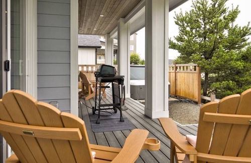 Ocean Shores Cottage | 130 m² Cabin ∙ 3 bedrooms ∙ 10 guests