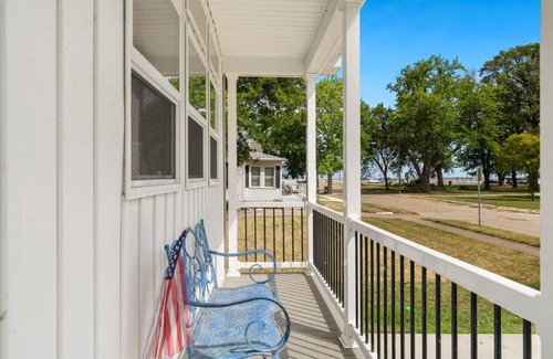 Port Clinton Cottage | 130 m² Cabin ∙ 3 bedrooms ∙ 8 guests