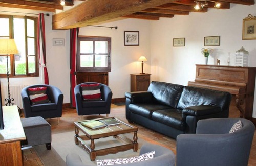 Saint-Epain Cottage | 130 m² Cabin ∙ 4 bedrooms ∙ 8 guests