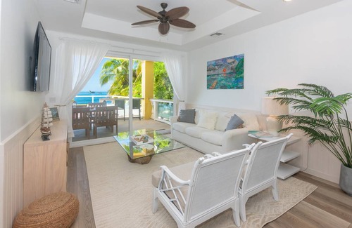 Antoneys Cay Condo | 130 m² Condo ∙ 2 bedrooms ∙ 6 guests