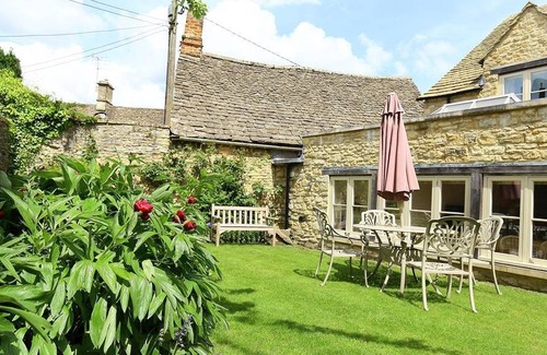 Burford Cottage | 130 m² Cottage ∙ 3 bedrooms ∙ 6 guests