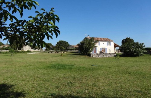 Laburgade House | 130 m² Gîte ∙ 3 bedrooms ∙ 5 guests