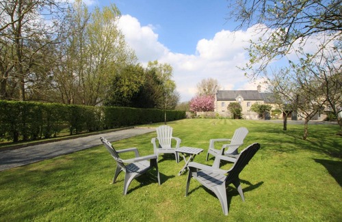 Orval House | 130 m² Gîte ∙ 3 bedrooms ∙ 7 guests