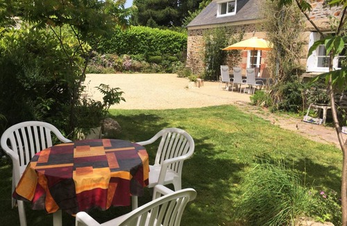 Plouha House | 130 m² Gîte ∙ 4 bedrooms ∙ 8 guests