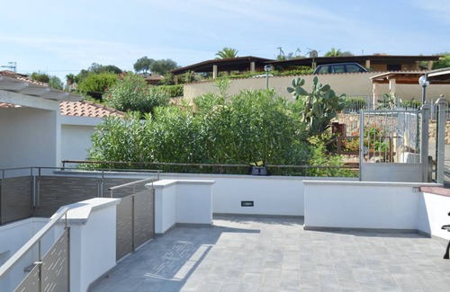 San Teodoro House | 130 m² House ∙ 4 bedrooms ∙ 10 guests